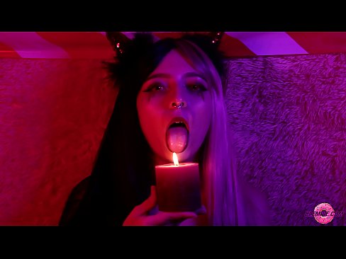 ❤️ Blowjob xamaasad leh oo ka timid Sexy Succubus oo leh oofsan afka ☑ Galmo ❤